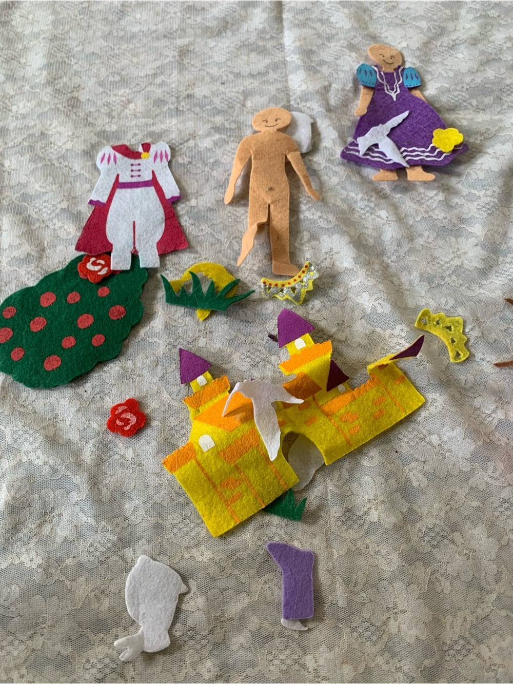 Felt Dress-Up Castle Playset for Kids - Purple, Yellow, Green
